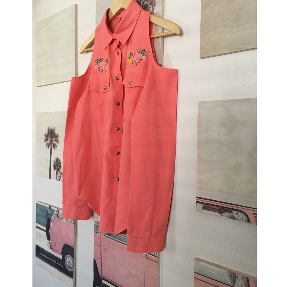 Insight Coral button up